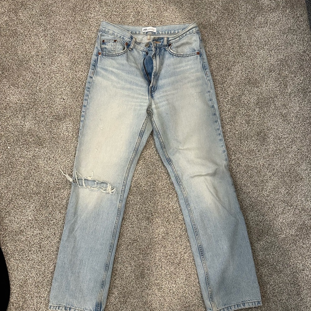 Zara Light Blue Straight Woman’s Jeans